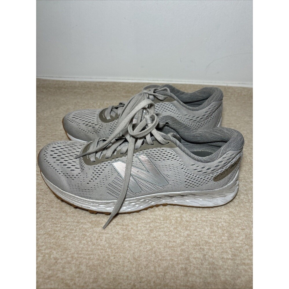 New Balance Fresh Foam Arishi Women's Grey/White Size 7 Sneaker Shoes